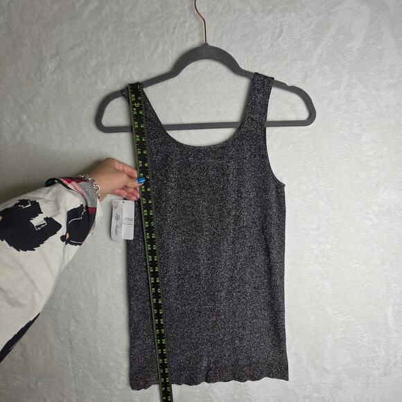 Tees by Tina NWT Silver sparkling O/S top Stretchy Scoop Neck Tanktop Sexy Glam - Picture 10 of 10